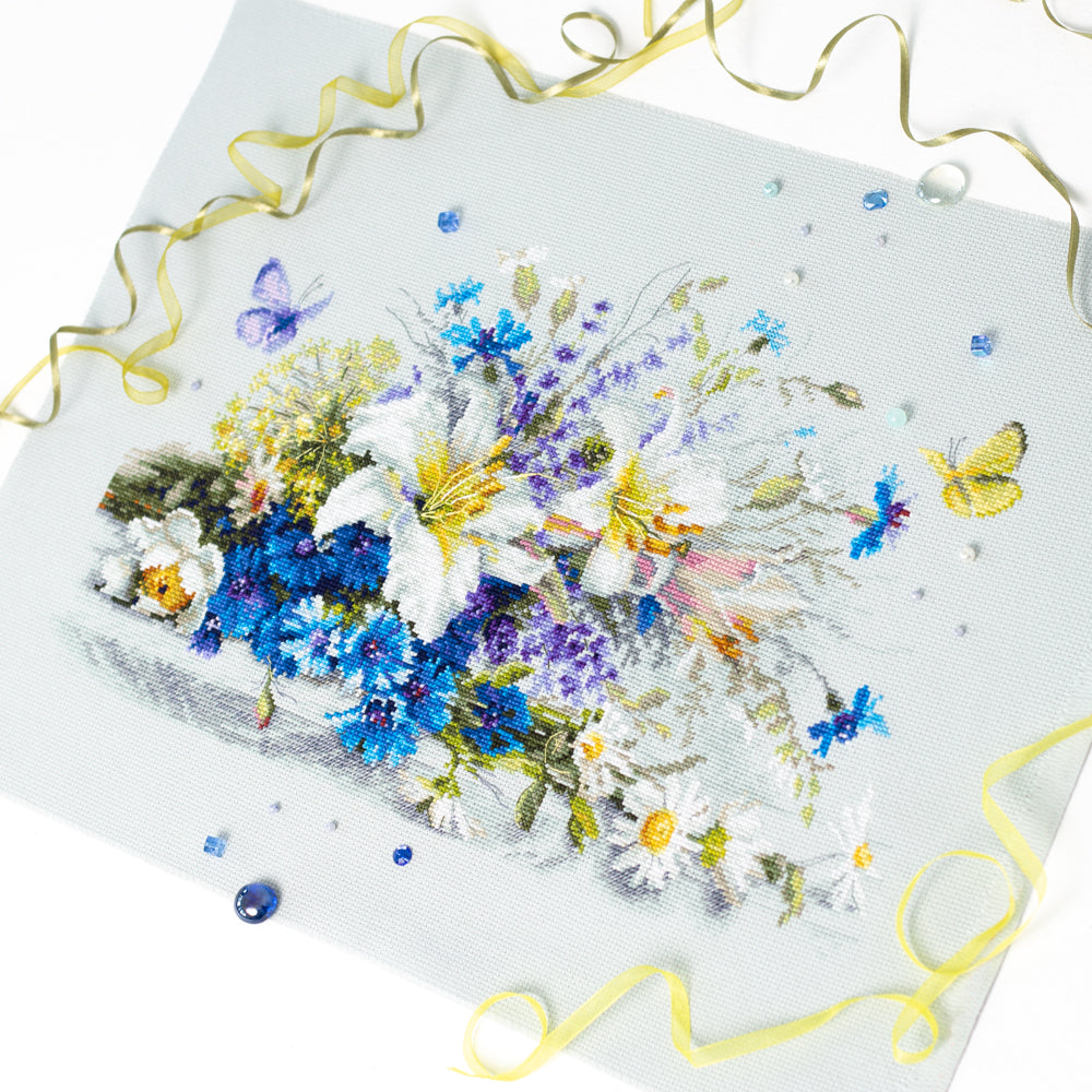 Kit de Punto de Cruz "Lilies and Cornflowers" 510-227