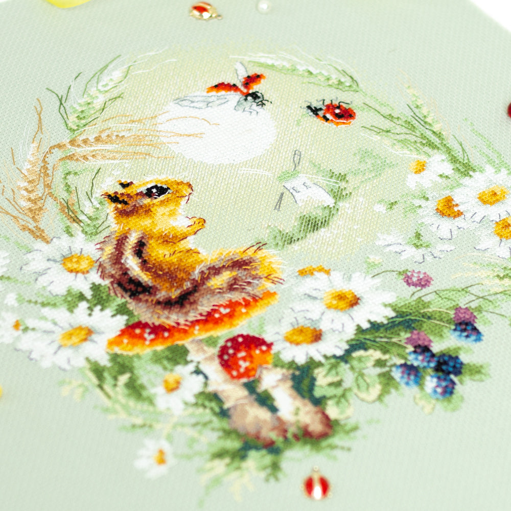 Kit de Punto de Cruz "Meadow Stories. Chipmunk" 510-353