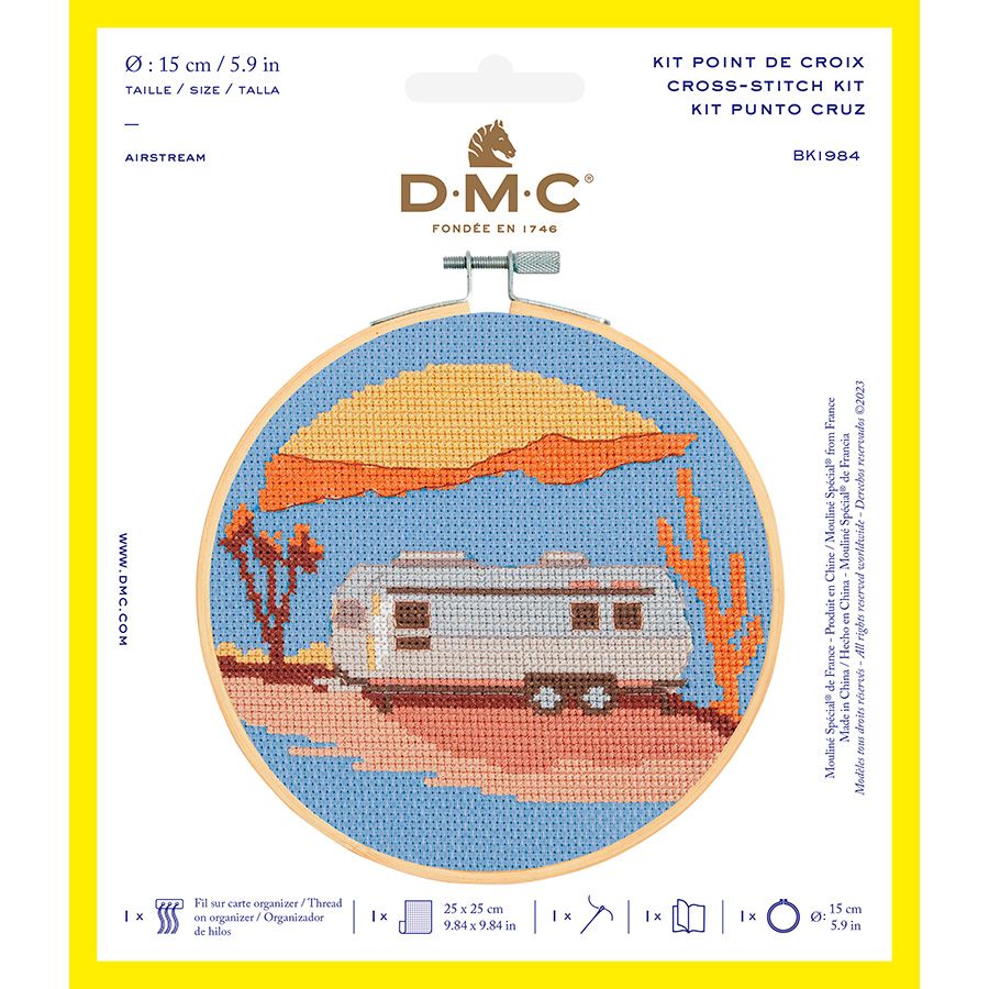 Información kit de punto de cruz DMC con bastidor y diseño retro de una caravana estilo americano - BK1984