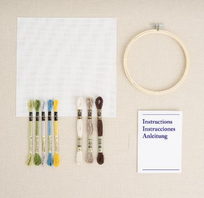 Kit de Punto de Cruz DMC "Sunshine Flowers Watering Can" - Colección Diseñadoras 2.0 - BK414