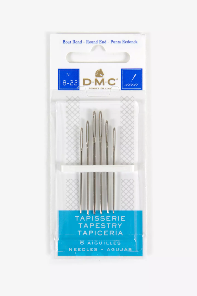 Pack de 6 agujas de tapicería DMC con punta roma, perfectas para bordado y tejidos de trama abierta.