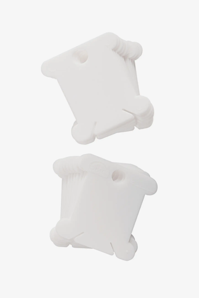 Pack de 28 Bobinas para Hilos de Bordar de Plástico - DMC