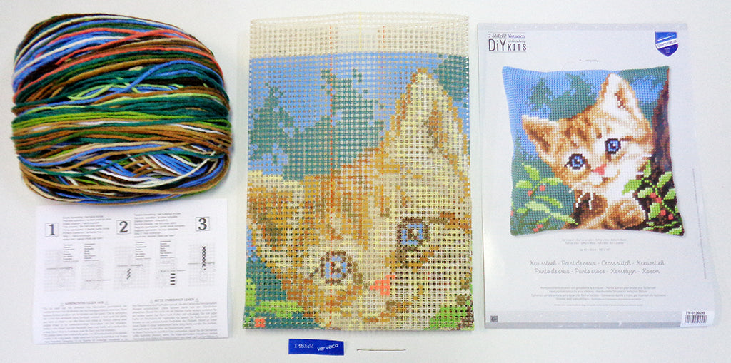 Kit de Bordado para Almofada em Ponto Cruz "Gato" - Vervaco