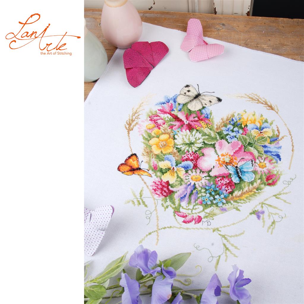 Kit de Punto de Cruz "Corazón de Flores" - Lanarte