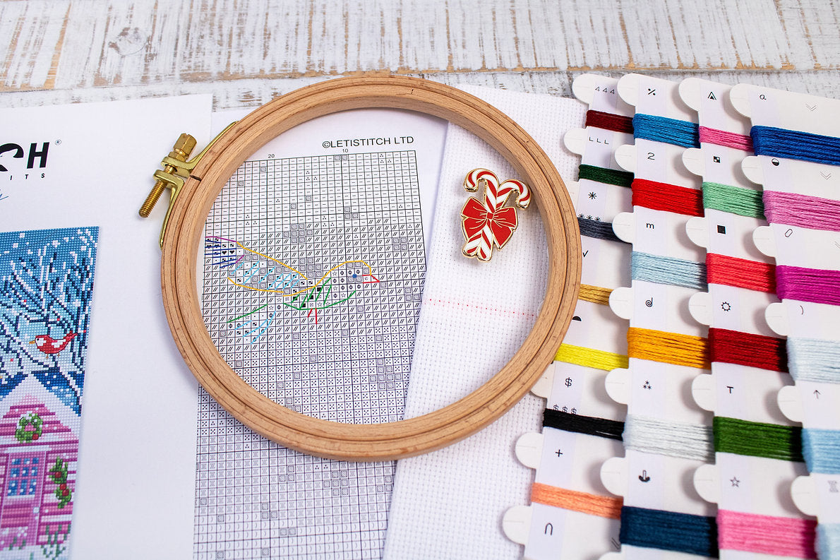 Kit de Punto de Cruz Letistitch "Snow Sea Cottages" - L9915