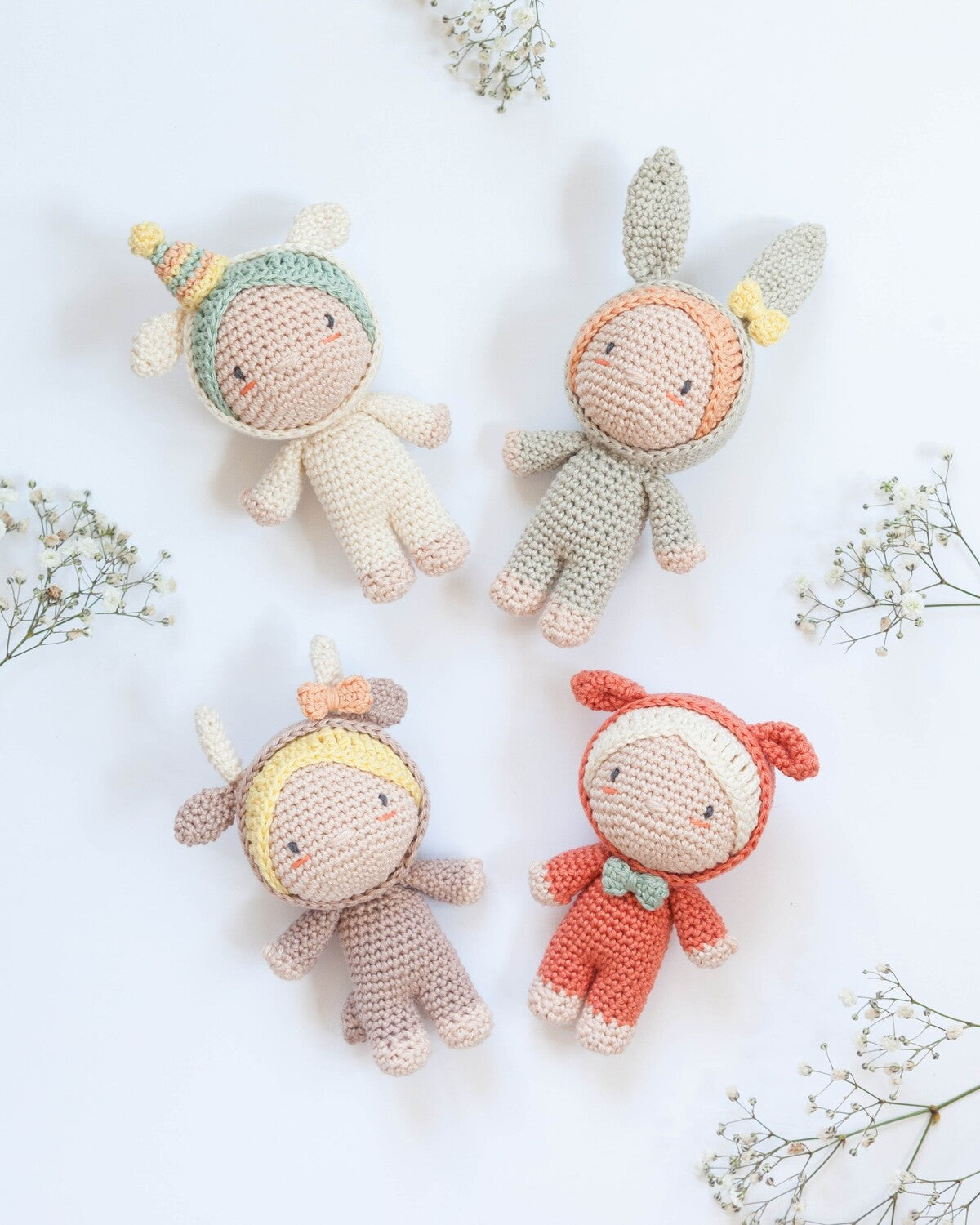 Kit de crochet para crear 4 adorables amigurumis infantiles de Anchor