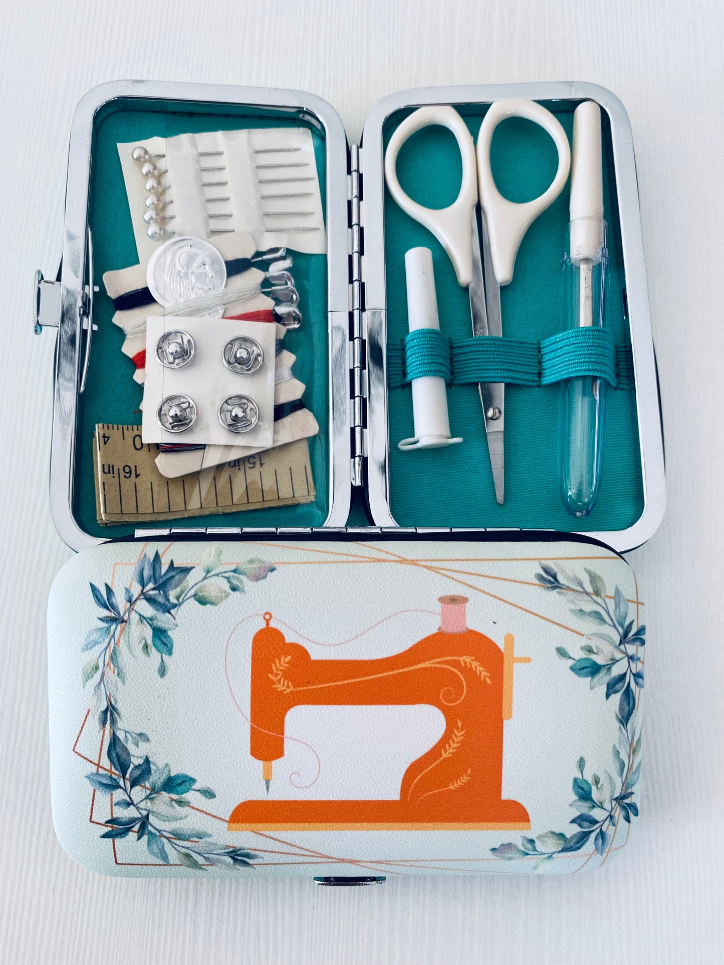 Kit de costura de viaje - ElMundoEnCruz