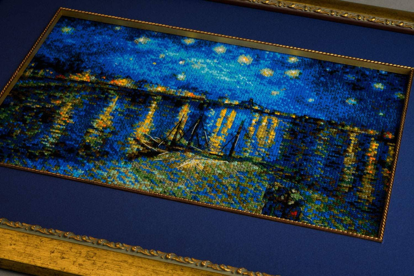 Kit de Punto de Cruz Riolis "Noche Estrellada sobre el Ródano" - 1884