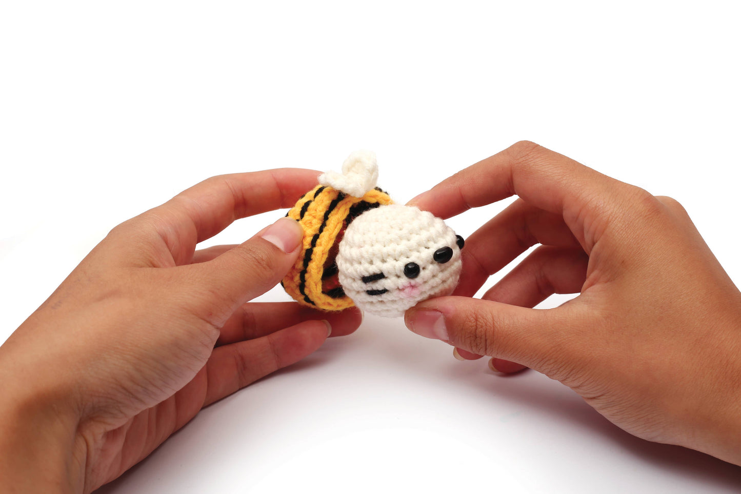 Kit de Amigurumi Fácil "Abeja Llavero" - Graine Créative