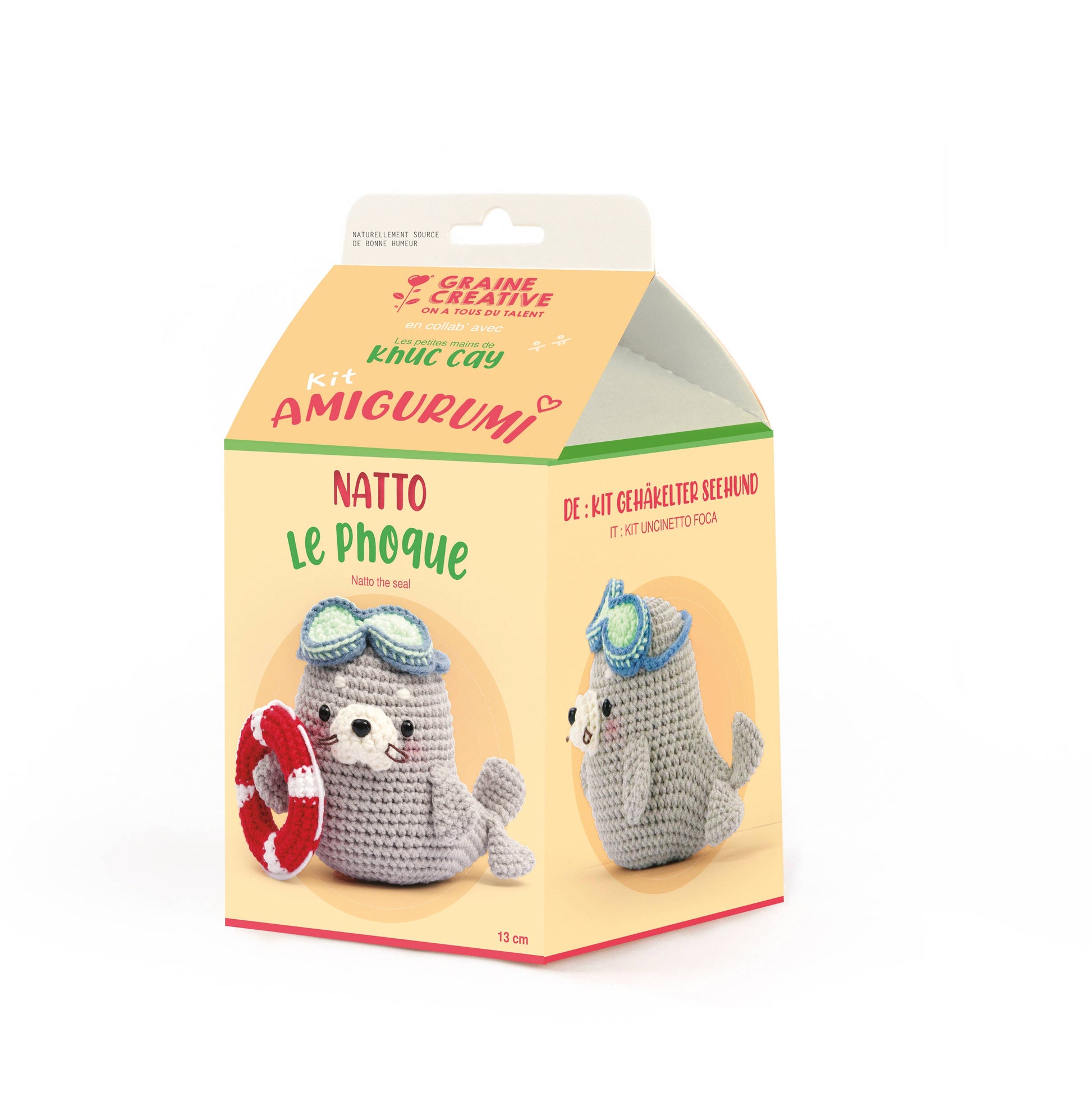 Kit amigurumi Natto la Foca Graine Créative para crear un muñeco de crochet DIY, ideal para principiantes, manualidades y regalo creativo.