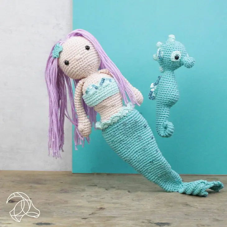 Sirena azul y lila de crochet de Hardicraft