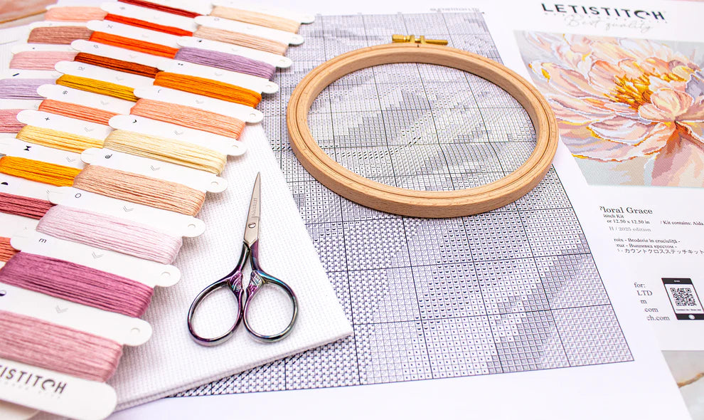 Kit de Punto de Cruz Letistitch "Gracia Floral" - L9956