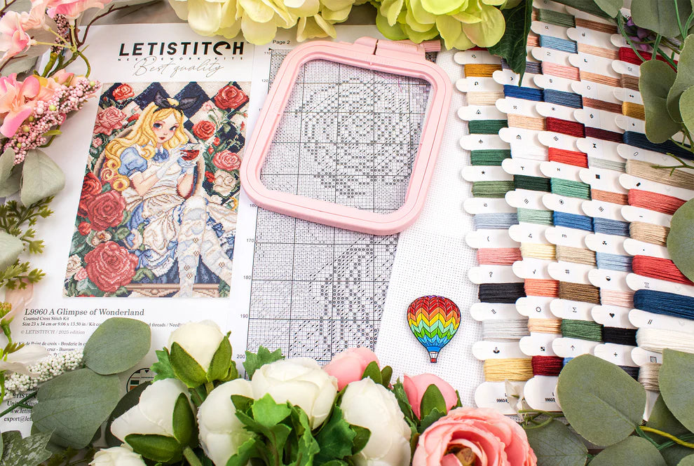 Kit de Punto de Cruz Letistitch "Un Vistazo al País de las Maravillas" - L9960