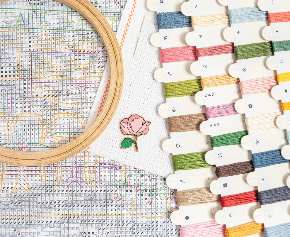 Kit de Punto de Cruz Letistitch "Dulce Calle Parisina" L9988