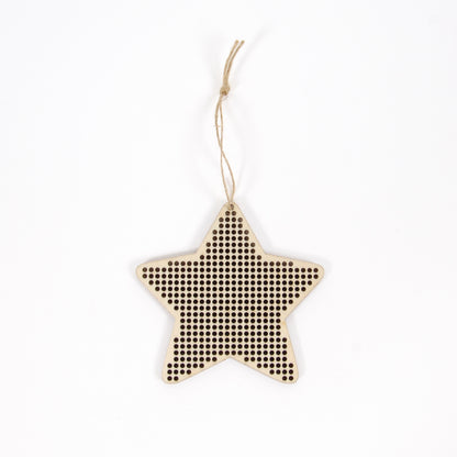 Adornos de Madera Perforada para Bordar DMC – Estrella (x3)