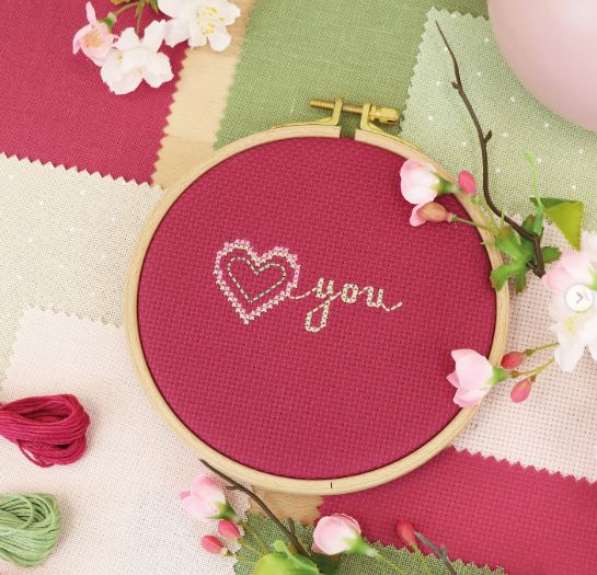 Tela Aida 14ct Rosa Frambuesa (9020) Zweigart - Por Metros