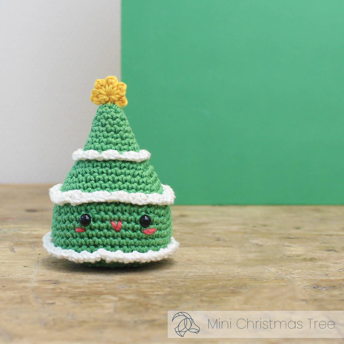 Kit de Ganchillo - Amigurumi: Mini Árbol de Navidad - Hardicraft