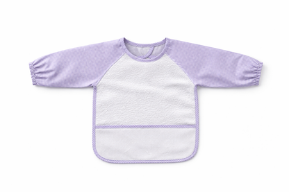 Babero para bordar con mangas BM Ricami con tela Aida para punto de cruz y mangas largas para mayor protección.