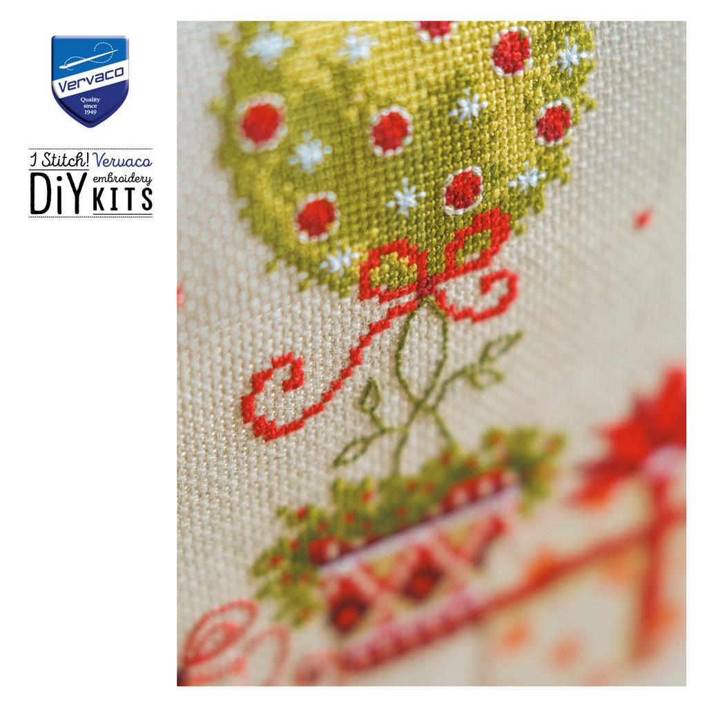 Camino de Mesa en Punto de Cruz "Regalos bajo el árbol" - Vervaco