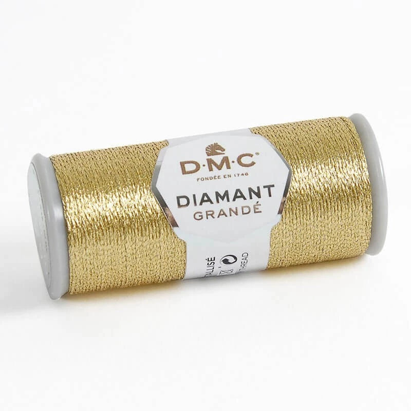 Bobina de hilo metalizado dorado DMC Diamant Grandé de 20 metros para bordado y punto de cruz.