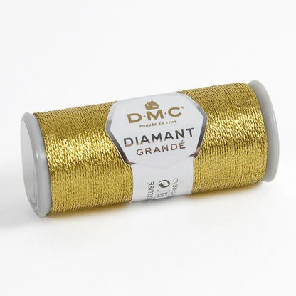 Bobina de hilo metalizado dorado DMC Diamant Grandé de 20 metros para bordado y punto de cruz.