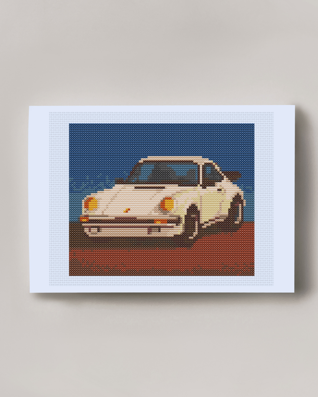 Patrón en punto de cruz de Porsche 911 clásico en color blanco