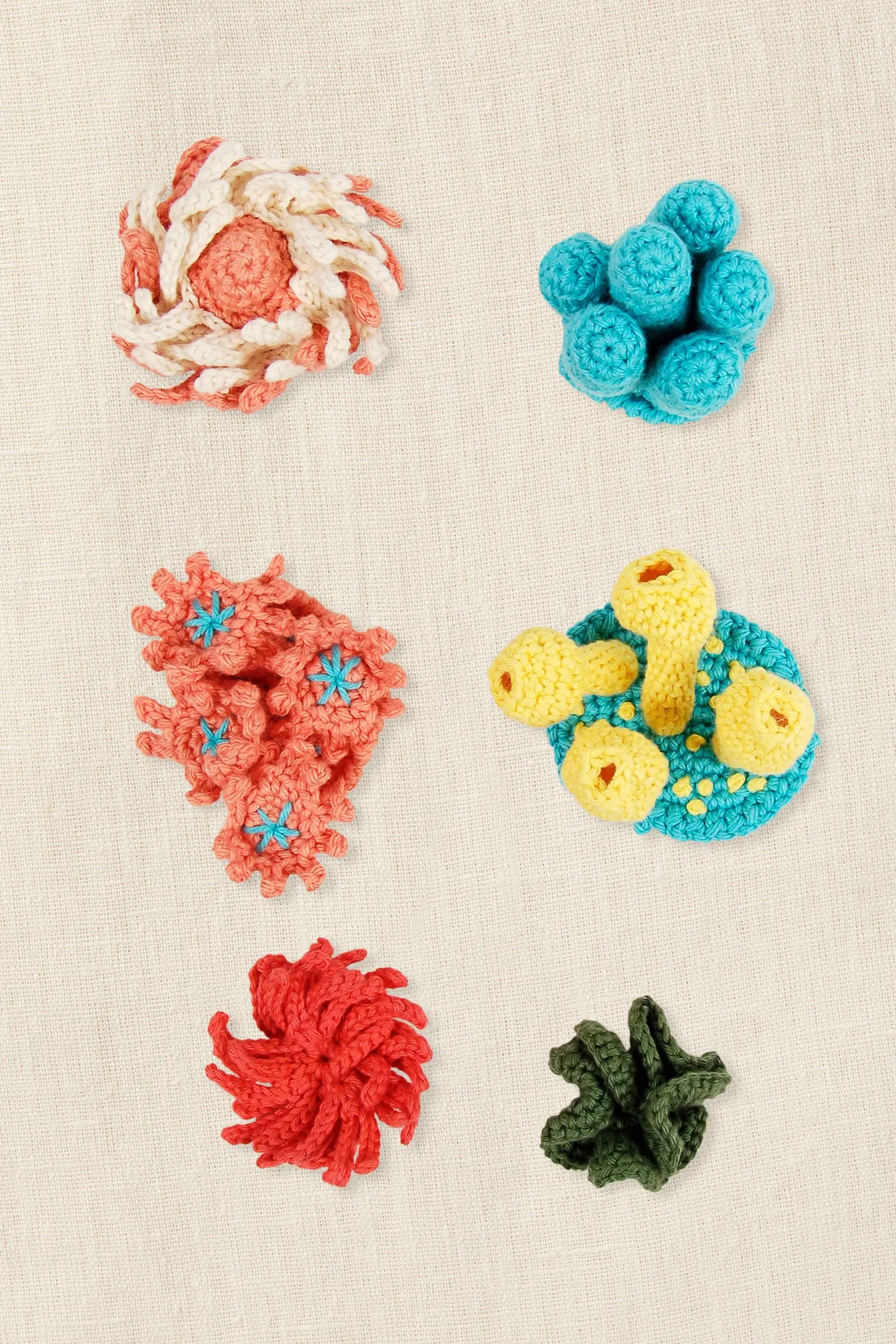 Kit de Amigurumi DMC "Corales" - CR133K