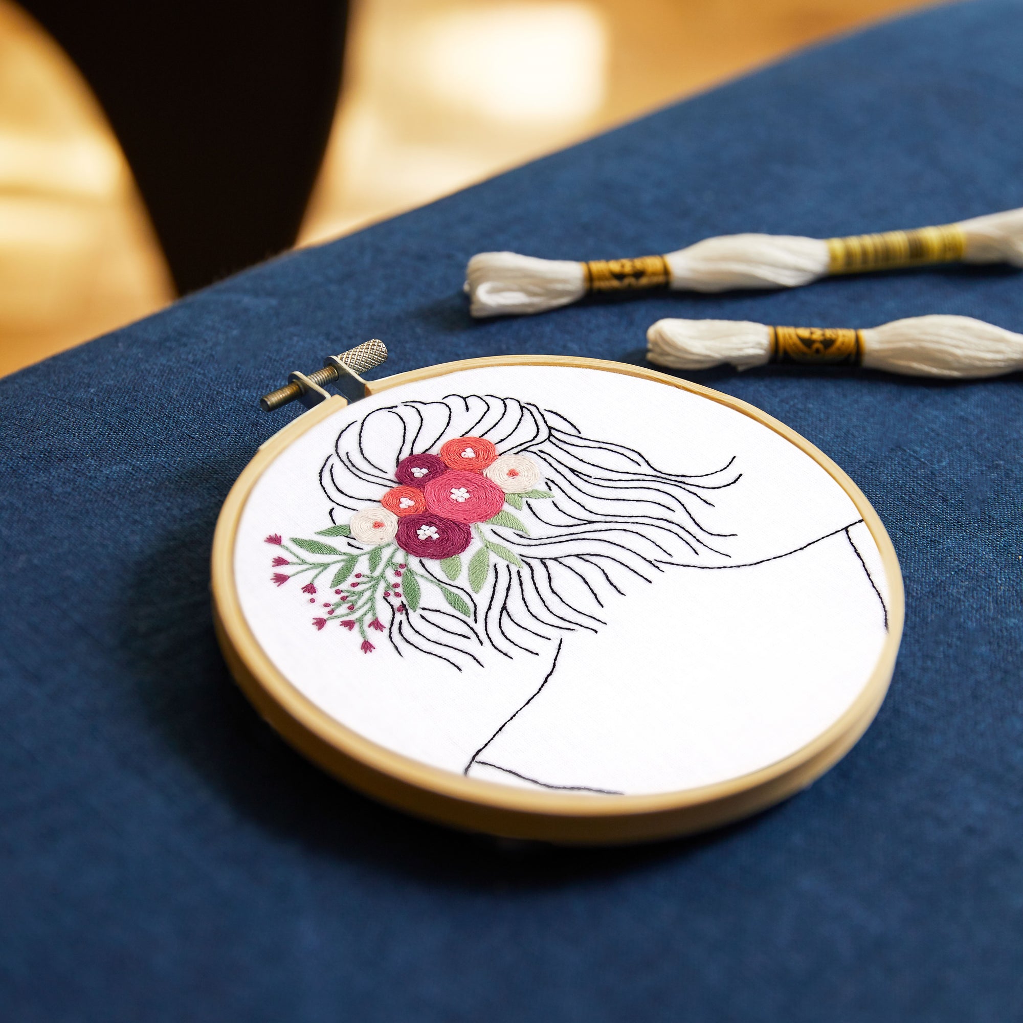 Kits de Bordado Tradicional com tudo o que é necessário