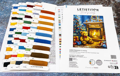 Kit de Punto de Cruz Letistitch "Christmas is coming" - L9920