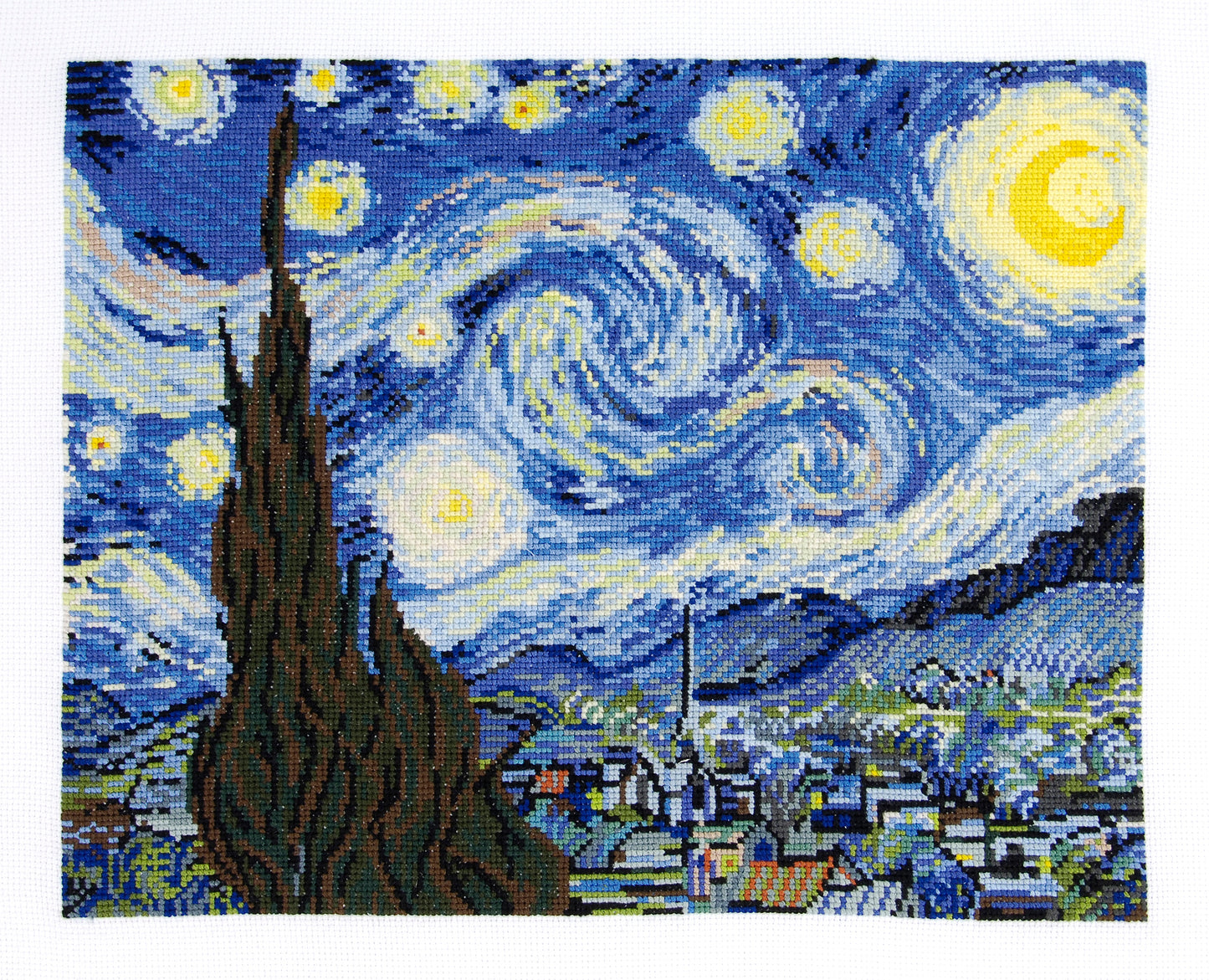 Kit de punto de cruz avanzado DMC Masters Collection La Noche Estrellada de Van Gogh con tela, hilos y aguja incluidos.