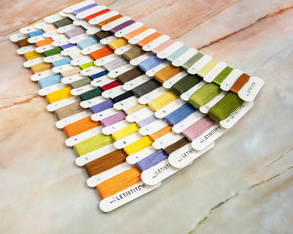 Kit de Punto de Cruz Letistitch "África Salvaje" - L9941