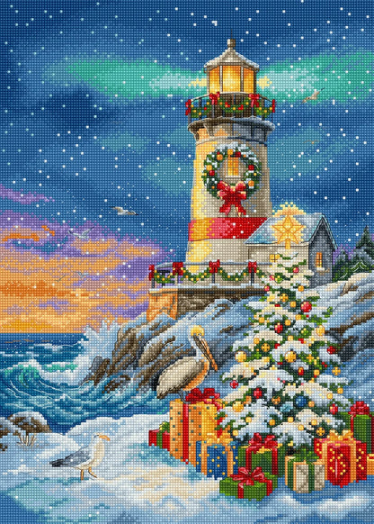 Kit de punto de cruz Letistitch Faro Navideño, faro con corona de acebo junto al mar y abeto con regalos