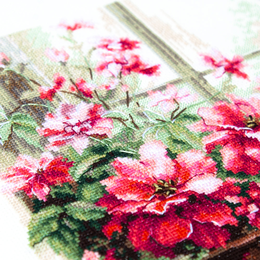 Kit de Punto de Cruz "Morning in Rosy Tones" 70-34 Magic Needle