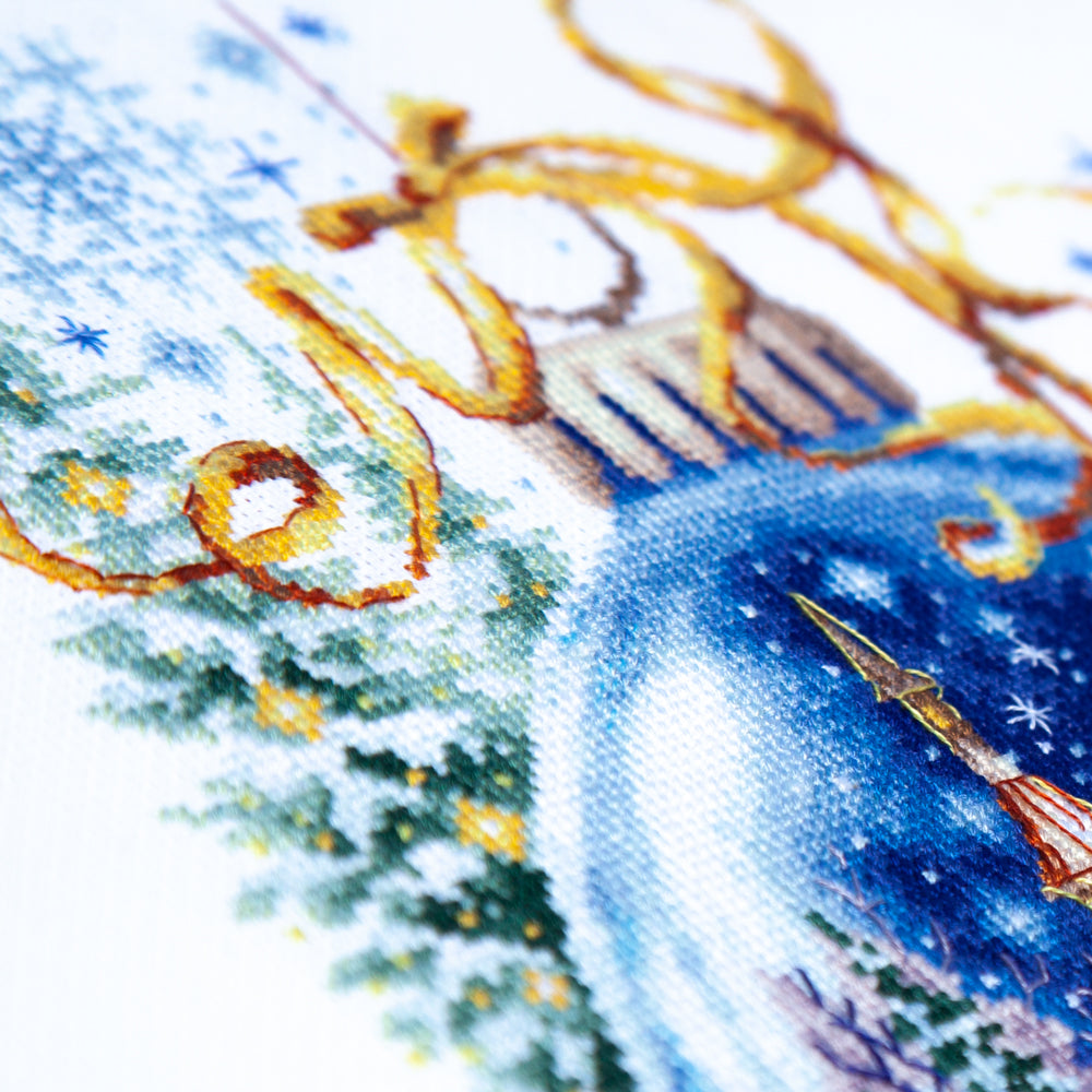 Kit de Punto de Cruz "Christmas Bauble" 70-37 Magic Needle