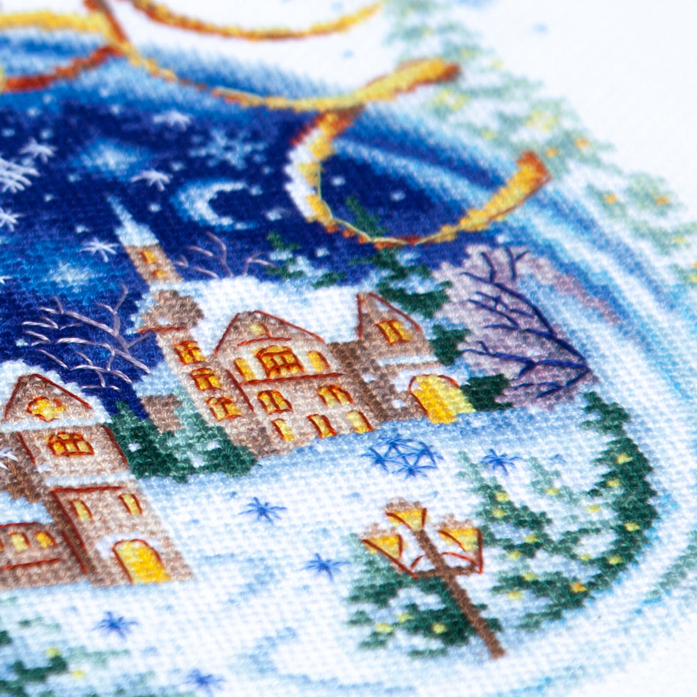 Kit de Punto de Cruz "Christmas Bauble" 70-37 Magic Needle