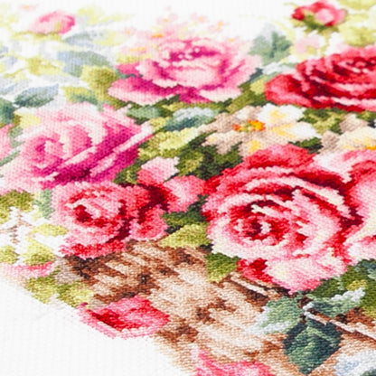 Kit de Punto de Cruz "Cesta de Rosas" 70-19 Magic Needle