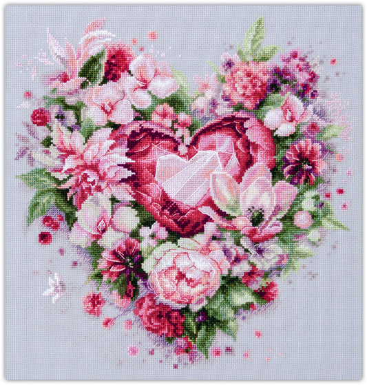 Kit de punto de cruz Magic Needle Corazón Floral con diseño romántico de flores en tonos rosados formando un corazón.