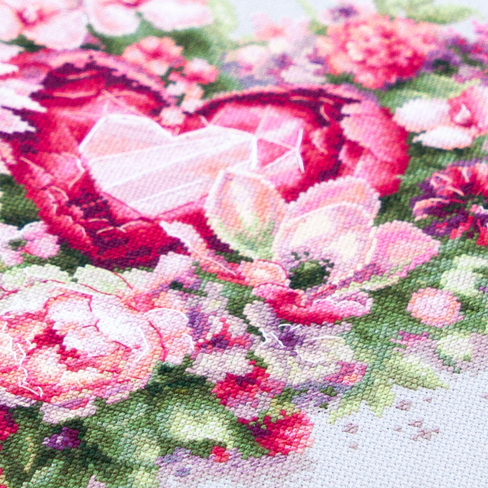 Kit de Punto de Cruz "Corazón Floral" 70-15 Magic Needle