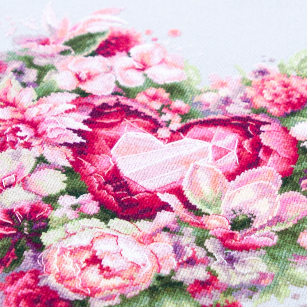 Kit de Punto de Cruz "Corazón Floral" 70-15 Magic Needle