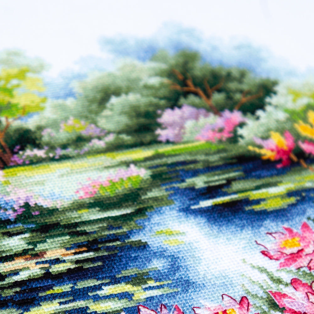 Kit de Punto de Cruz "Estanque de Nenúfares" 70-38 Magic Needle