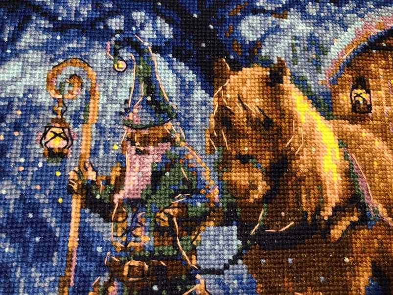 Kit de Punto de Cruz Riolis "Hechicero Viajero" - 1942