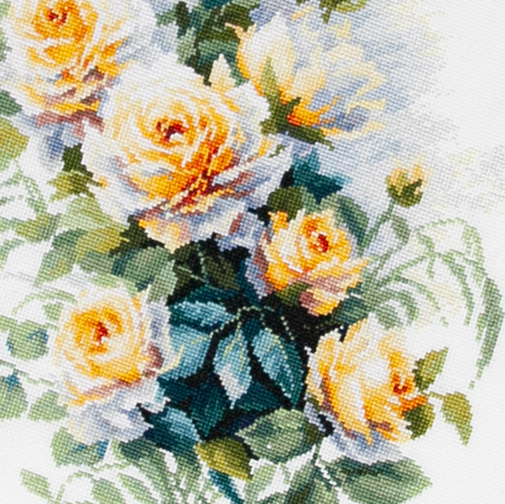 Kit de Punto de Cruz "The Queen of Flowers" 70-08 Magic Needle
