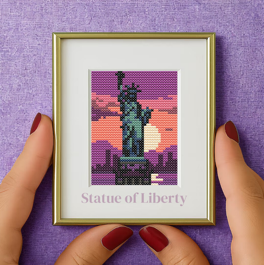 Mini patrón de punto de cruz del atardecer en nueva york con la estatua de la libertad