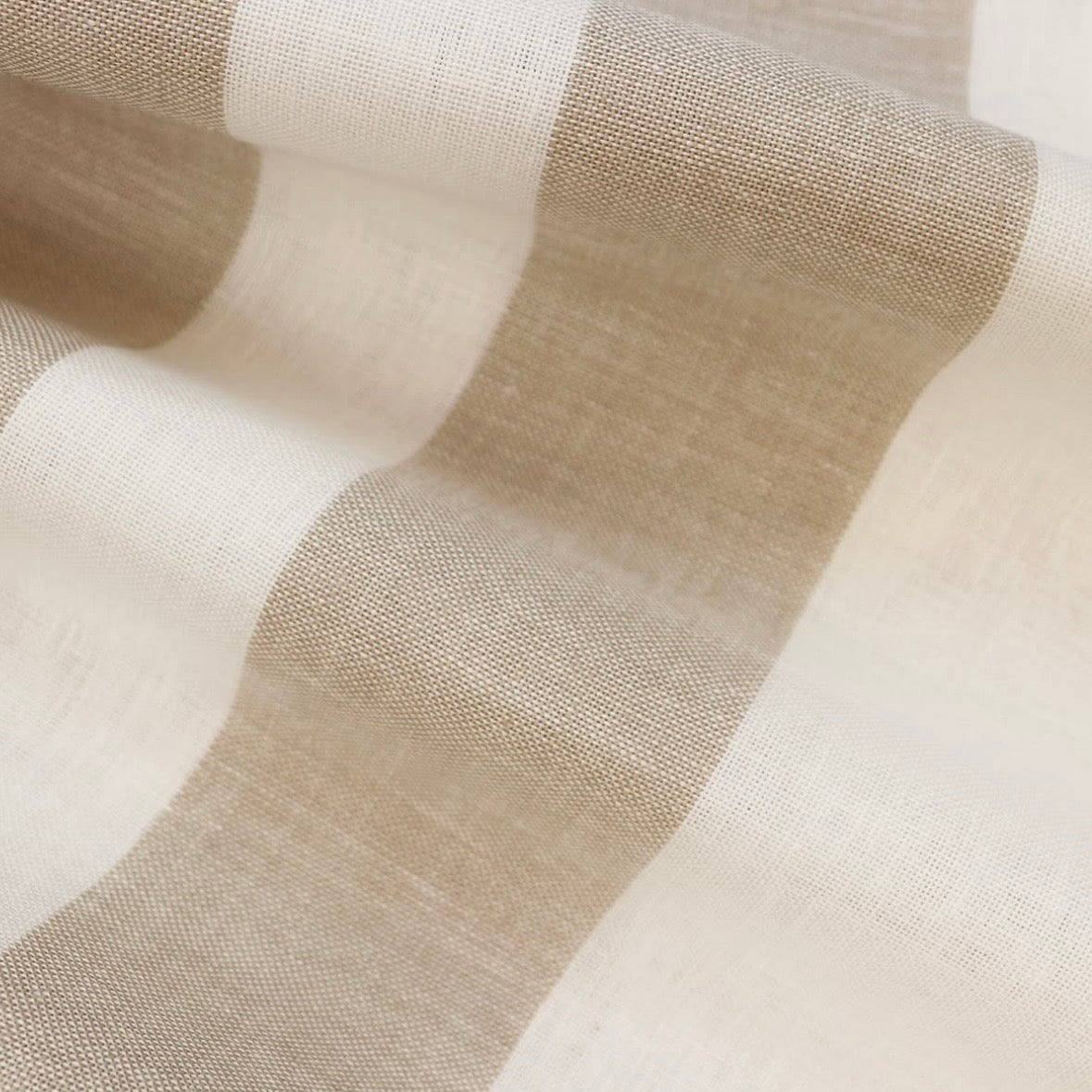 Tela de lino Cashel Stripes 28ct Zweigart con rayas anchas en beige y blanco roto para bordar