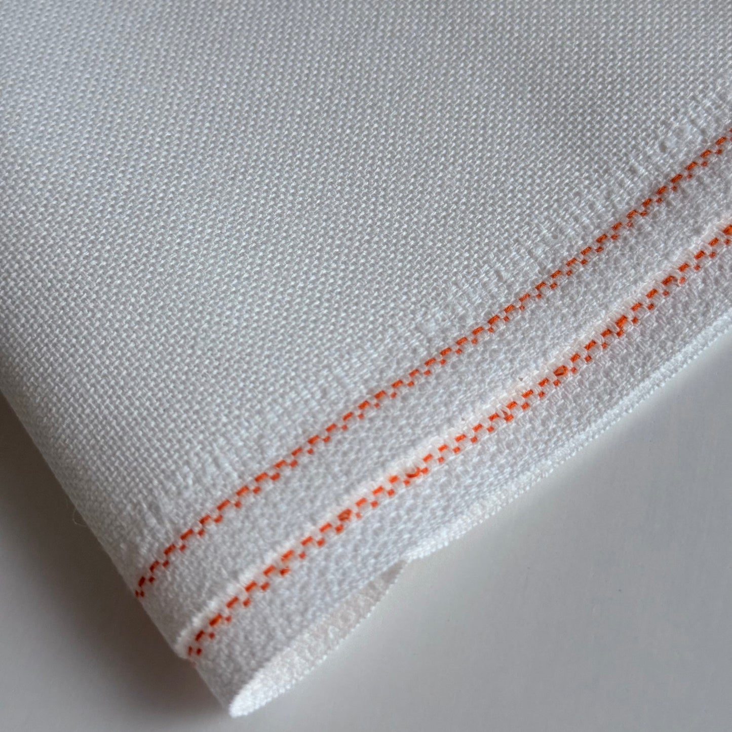 Tecido Murano 32ct Branco Off-White (101) Zweigart - Vendido ao metro