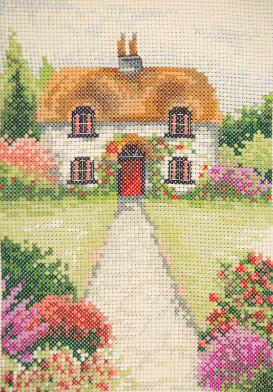 Kit de punto de cruz de pequeña casa con jardín de flores de Anchor